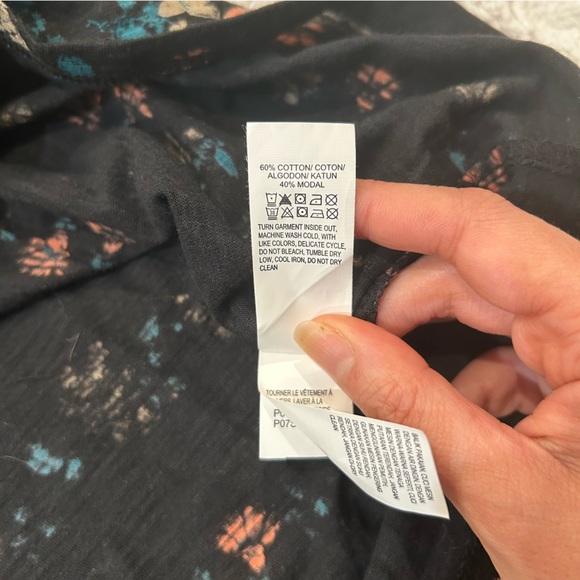 NWT Lucky Brand - 3/4 Sleeve Floral Tee Black Multicolor 1X/1G - Picture 9 of 11
